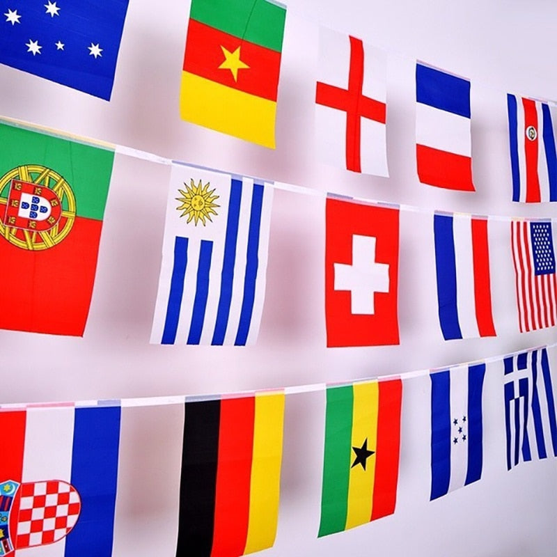 Top 32 Countries Flags Pride Football Banne Hanging Flags Around The World Nations Flag for Games Hanging Pride Flag String Flag