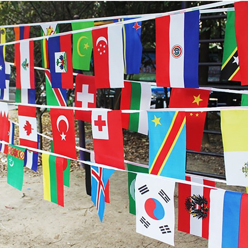 Top 32 Countries Flags Pride Football Banne Hanging Flags Around The World Nations Flag for Games Hanging Pride Flag String Flag